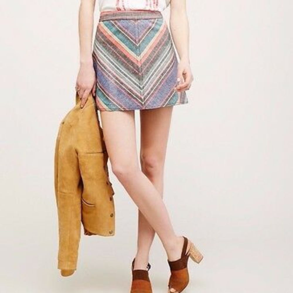 Chevron Printed Skirt - Picture 3 of 5